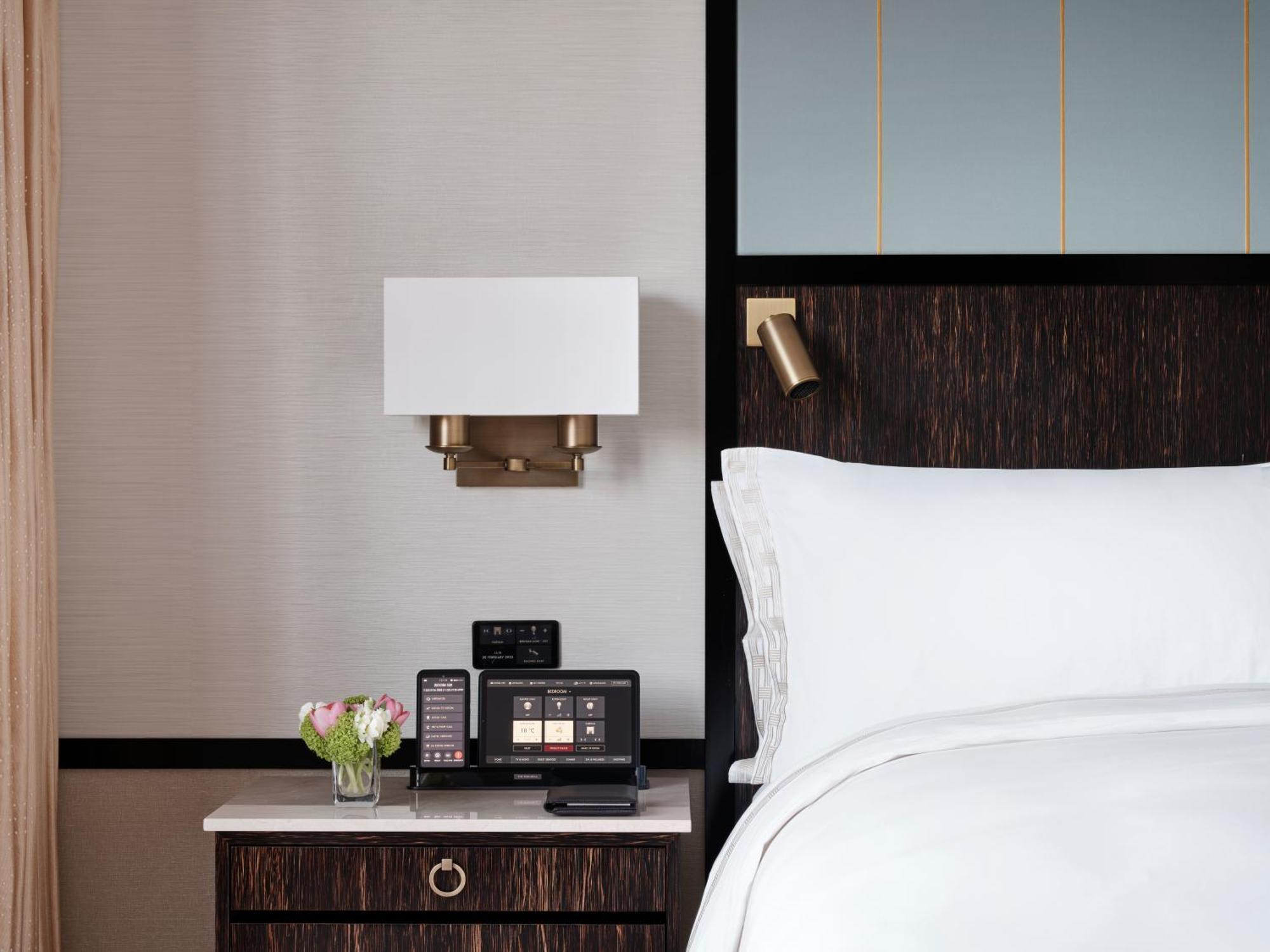 The Peninsula Отель 5*